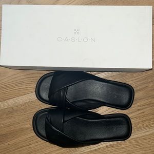 Caslon black sandal slides size 7